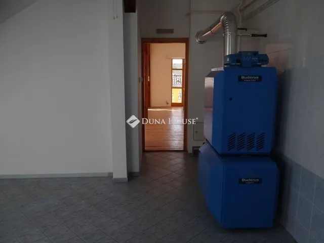 Eladó ház Budapest XVIII. kerület 265 nm