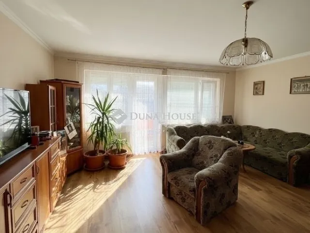 Eladó ház Üllő 161 nm