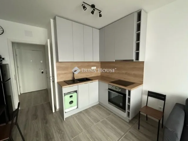 Eladó lakás Budapest III. kerület 30 nm