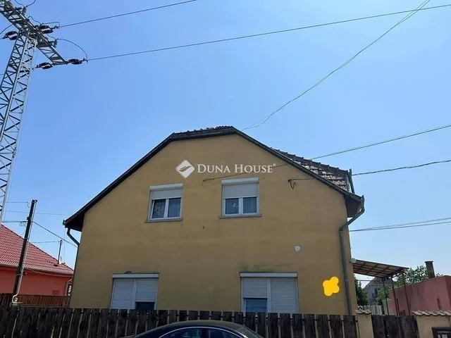 Eladó lakás Vecsés 118 nm