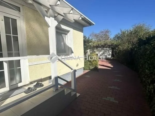 Eladó ház Vecsés 80 nm