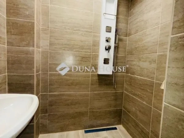 Eladó lakás Budapest V. kerület, Belváros 64 nm