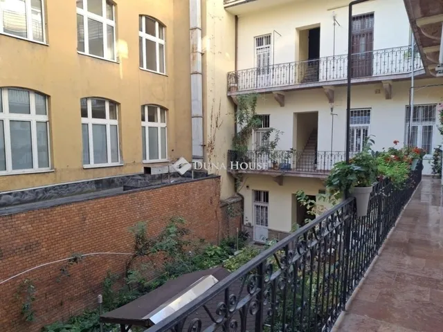 Eladó lakás Budapest VII. kerület 134 nm