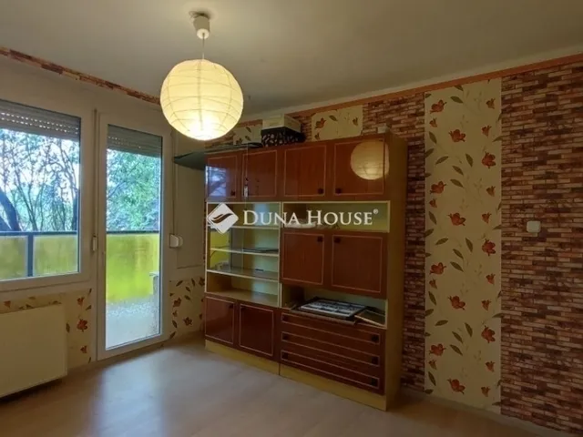 Eladó lakás Gyál 68 nm