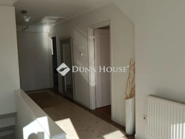 Eladó lakás Budapest II. kerület 161 nm