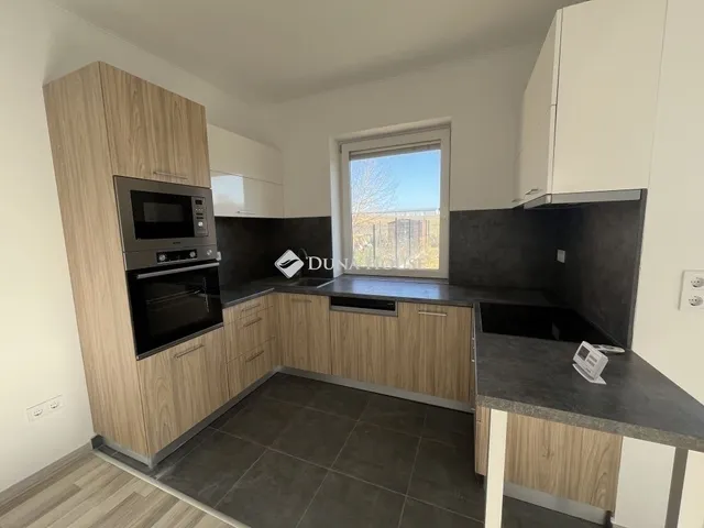 Eladó ház Nagytarcsa 118 nm