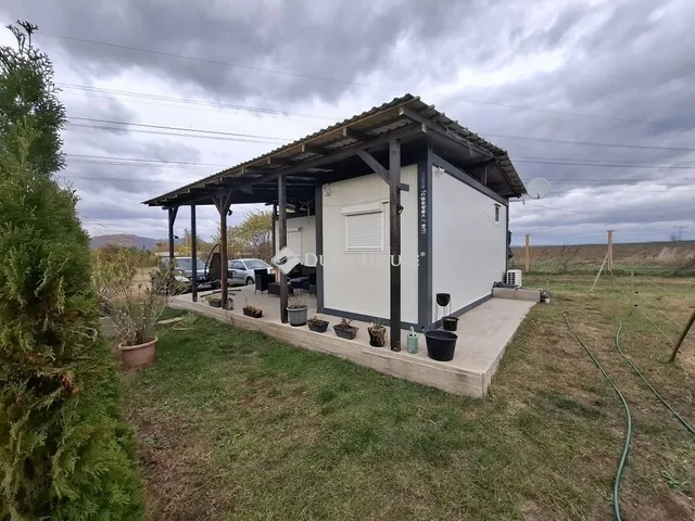 Eladó ház Dunakeszi 40 nm