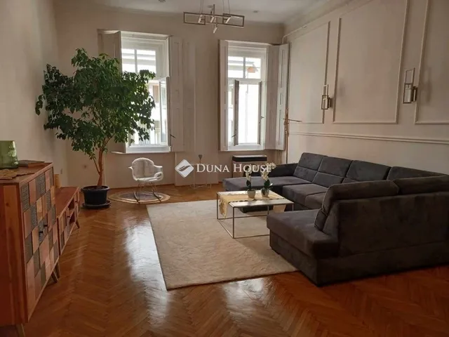 Eladó lakás Budapest VII. kerület 69 nm