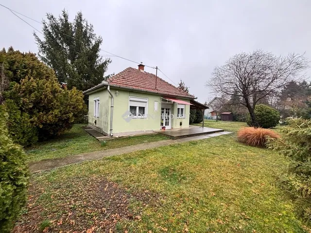 Eladó ház Százhalombatta 28 nm