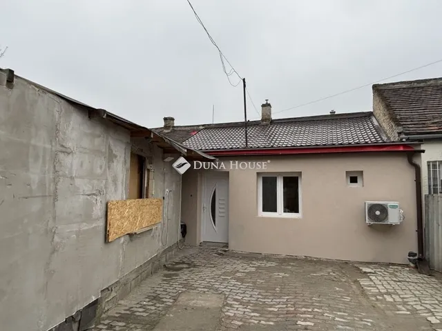 Eladó ház Budapest XXI. kerület 73 nm
