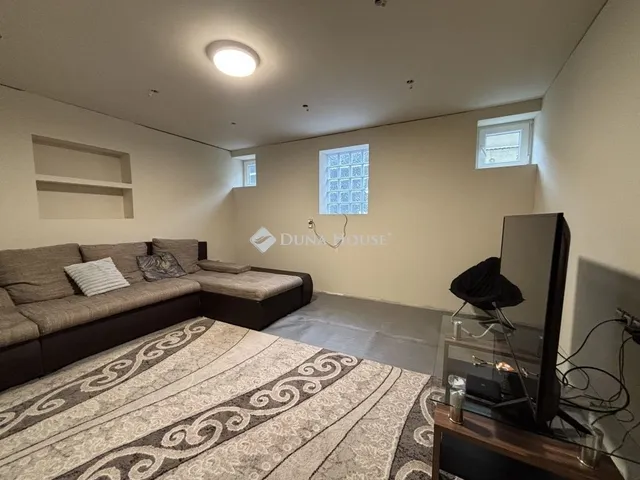 Eladó ház Budapest XXI. kerület 73 nm