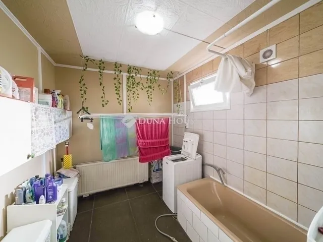 Eladó ház Vecsés 129 nm