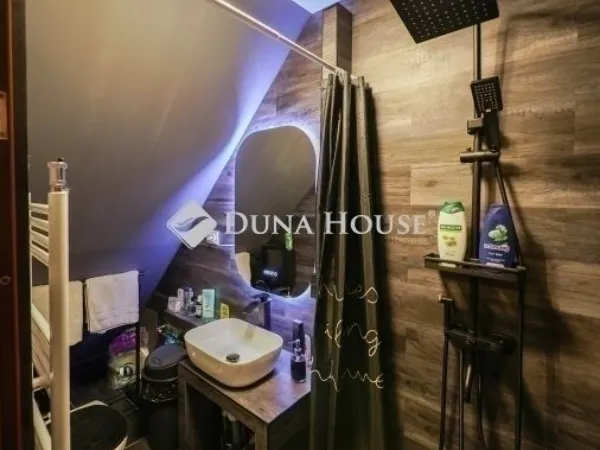 Eladó ház Vecsés 129 nm