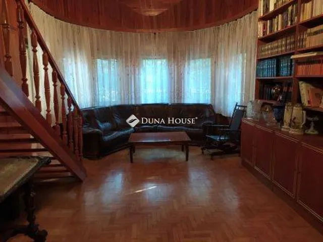 Eladó ház Érd 520 nm