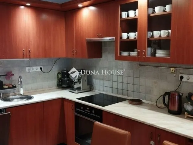 Eladó lakás Budapest XVIII. kerület 73 nm