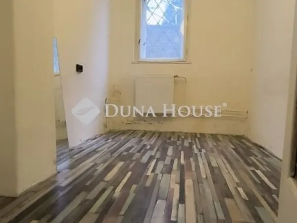 Eladó lakás Budapest II. kerület 49 nm