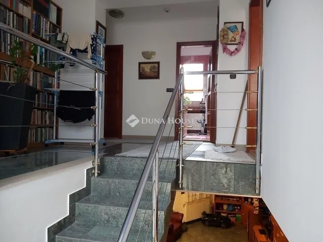 Eladó lakás Budapest XIV. kerület, Kiszugló 161 nm