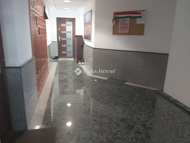 Eladó lakás Budapest XIV. kerület, Kiszugló 161 nm