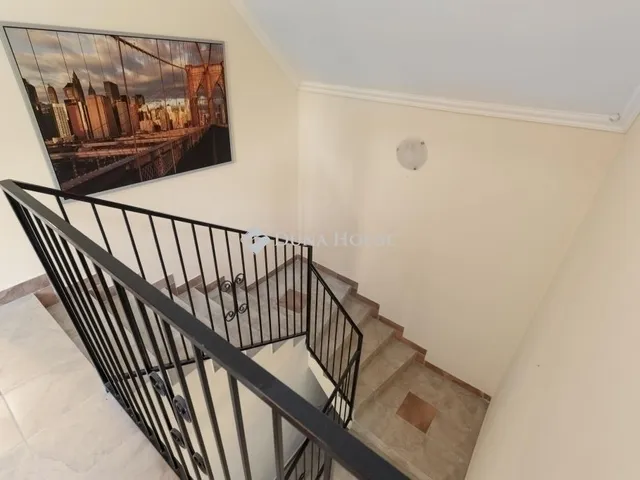 Eladó ház Budapest XVI. kerület, Sashalom 180 nm