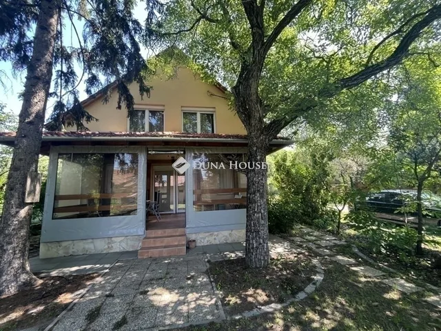 Eladó ház Budapest XVI. kerület, Sashalom 180 nm