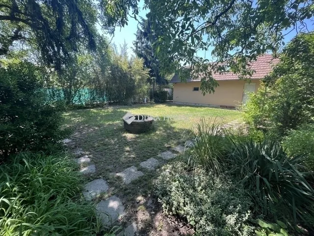 Eladó ház Budapest XVI. kerület, Sashalom 180 nm