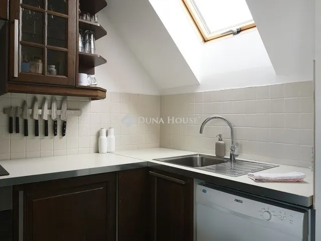 Eladó lakás Budapest XVI. kerület 100 nm