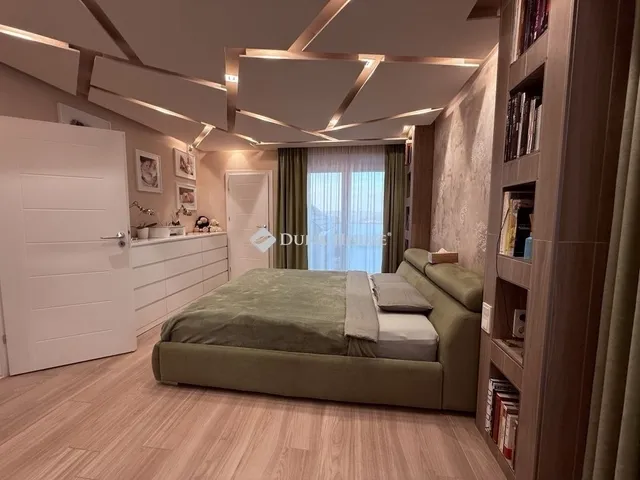 Eladó lakás Érd 150 nm