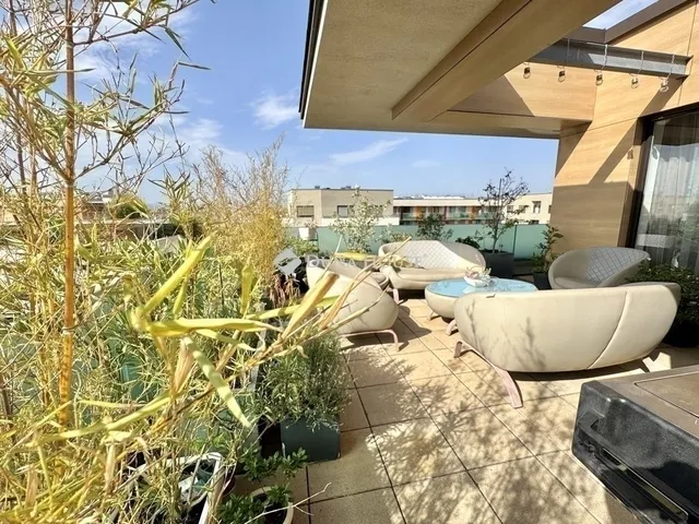 Eladó lakás Budapest VIII. kerület, Corvin negyed 164 nm