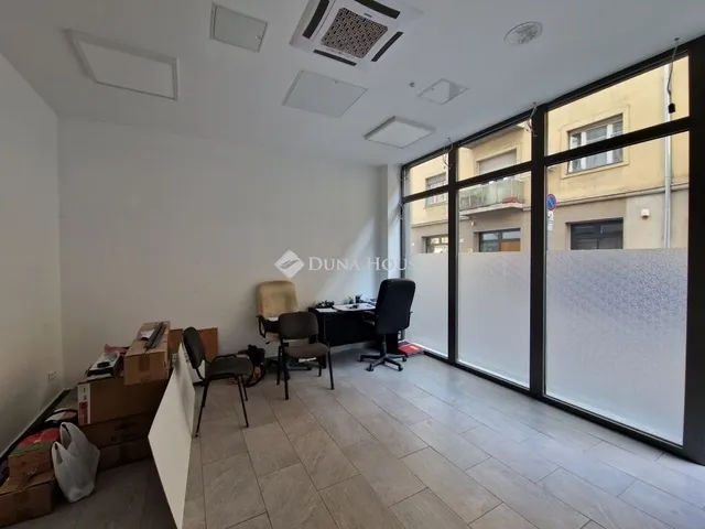 Eladó kereskedelmi és ipari ingatlan Budapest VIII. kerület, Józsefváros 29 nm