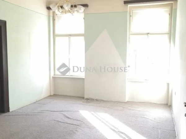 Eladó lakás Budapest VIII. kerület 64 nm