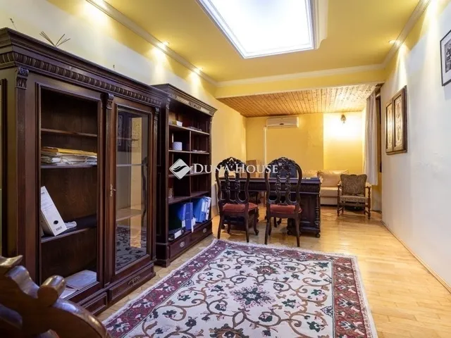 Eladó lakás Budapest VI. kerület, Nagykörúton kívüli terület 37 nm