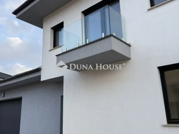 Eladó ház Érd 174 nm