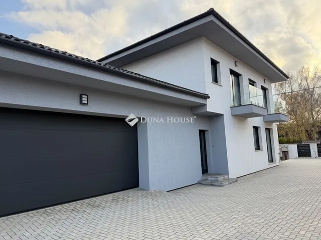 Eladó ház Érd 174 nm