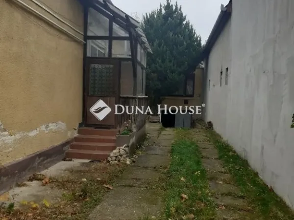 Eladó ház Budapest XXI. kerület 200 nm