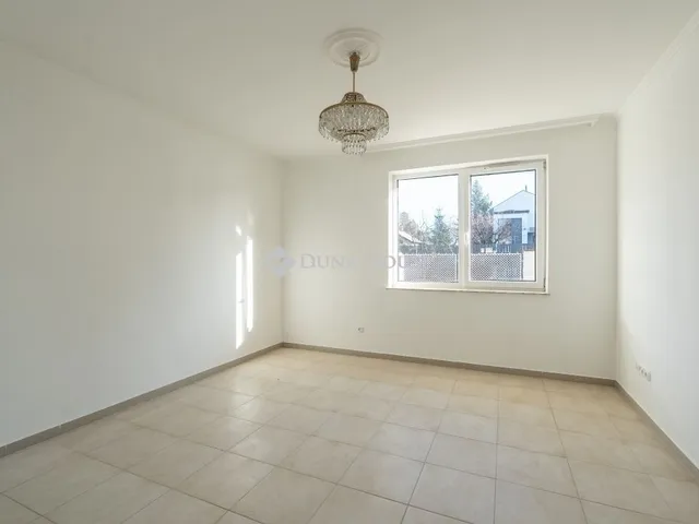 Eladó ház Budaörs 427 nm