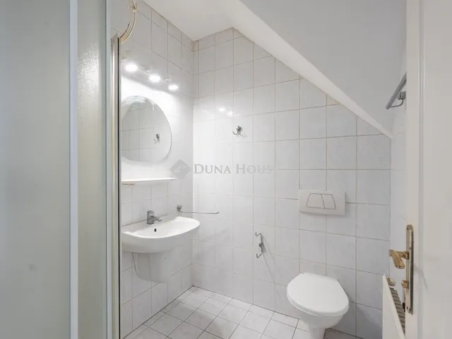 Eladó ház Budaörs 427 nm