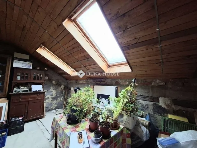 Eladó ház Budapest XVII. kerület 204 nm