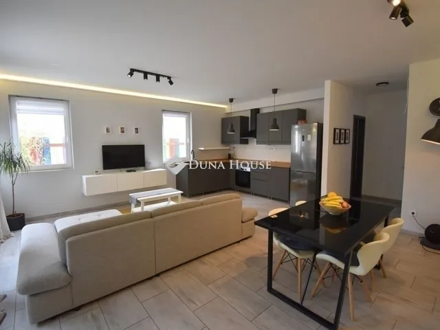 Eladó ház Budapest XVI. kerület, Cinkota 90 nm