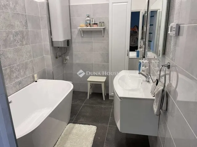 Eladó ház Budapest XVI. kerület, Árpádföld 86 nm