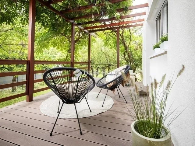 Eladó ház Budapest XVI. kerület 210 nm