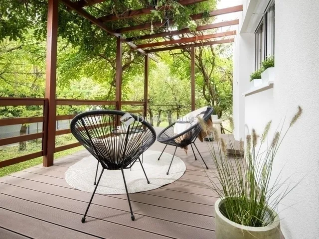 Eladó ház Budapest XVI. kerület 210 nm