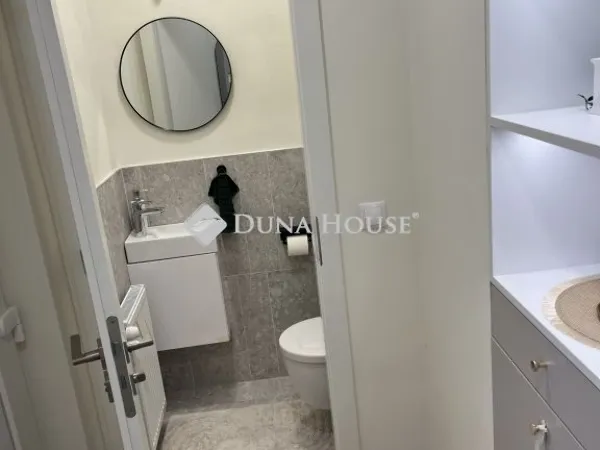 Eladó lakás Budapest II. kerület 66 nm