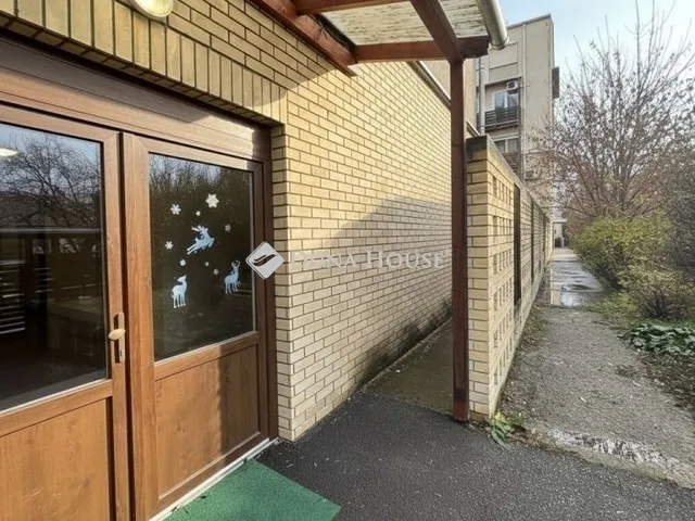 Eladó lakás Budapest XVIII. kerület 73 nm