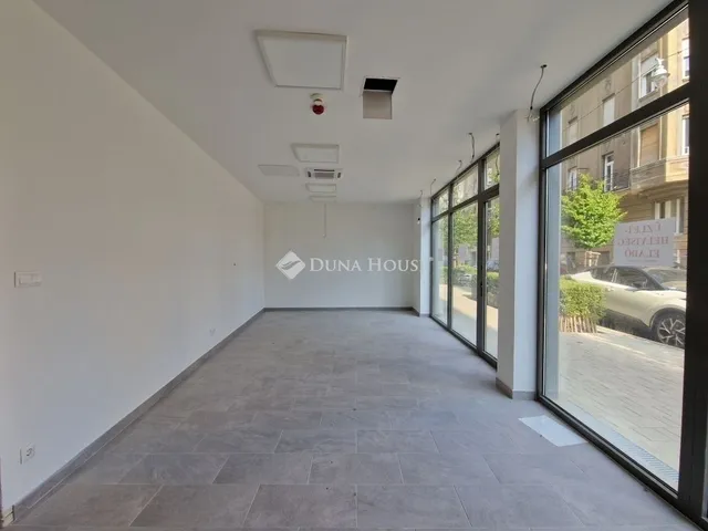 Eladó kereskedelmi és ipari ingatlan Budapest VIII. kerület 58 nm