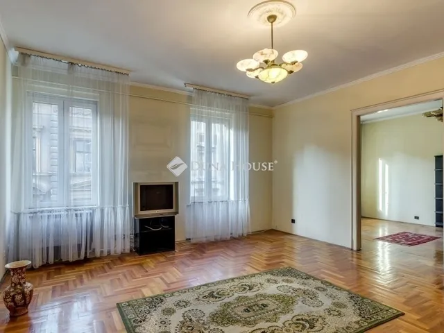 Eladó lakás Budapest VII. kerület 106 nm