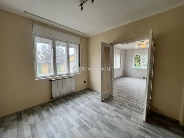 Eladó lakás Budapest XX. kerület, Kossuthfalva 56 nm