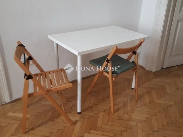 Eladó lakás Budapest VII. kerület 77 nm