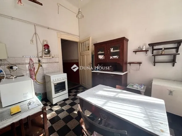 Eladó lakás Budapest IX. kerület 75 nm