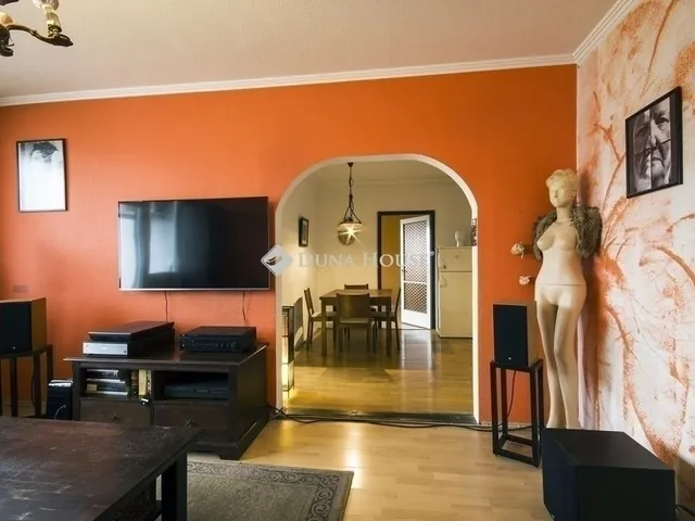 Eladó lakás Budapest X. kerület 74 nm