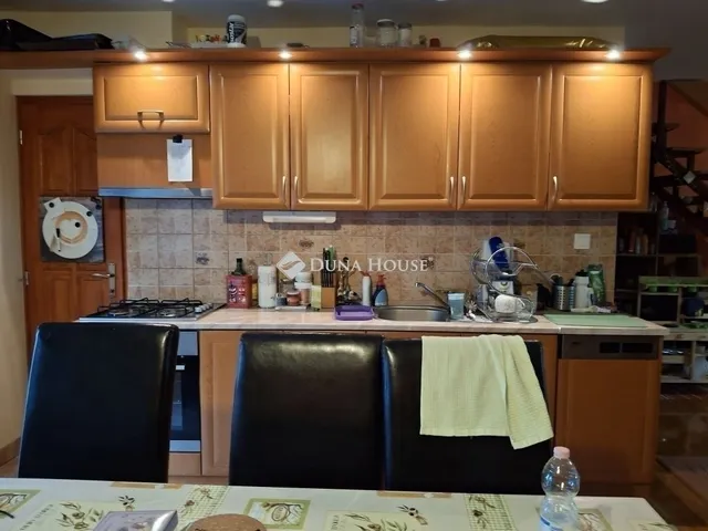 Eladó lakás Budapest XX. kerület, Gubacsipuszta 146 nm